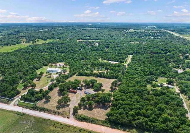Photo 4 of Single family home for sale at 930215 S 3300 Road, Luther, OK 73054 | MLS# 1234429 | Listing updated on 2026-08-15