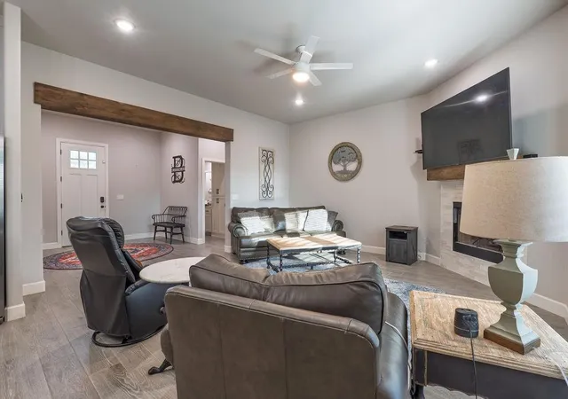 Photo 4 of Single family home for sale at 10301 Dove Xing Rd, Newalla, OK 74857 | MLS# 1234435 | Listing updated on 2026-06-23