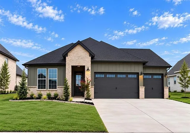 Single family home for sale at 8801 Hidden Meadow Dr, Arcadia, OK 73007 | MLS# 1234447