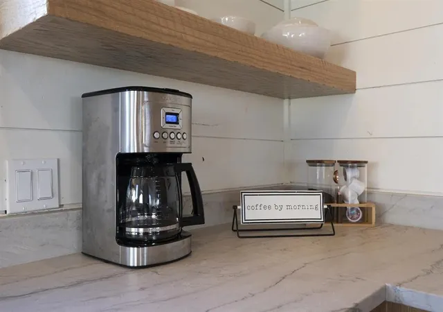 4th image of 613 Woodland Bluff Trl, Broken Bow, OK 74728 | MLS# 1234504