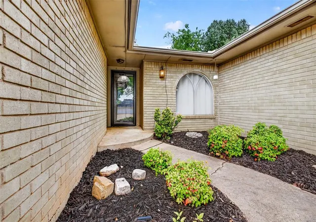 Photo 3 of Single family home for sale at 3604 Banner Ave, Edmond, OK 73013 | MLS# 1234509 | Listing updated on 2026-08-05