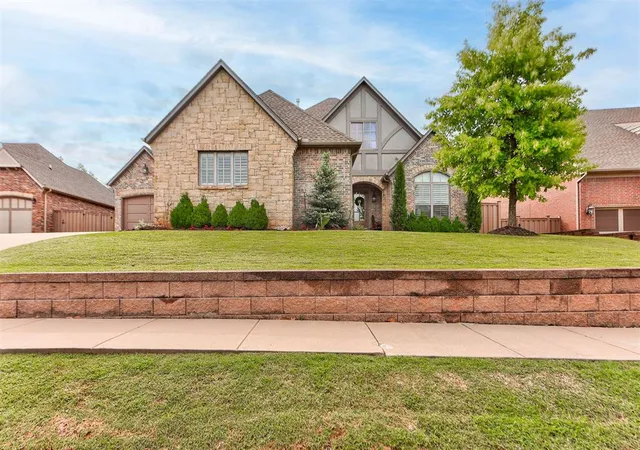 Photo 2 of Single family home for sale at 2948 Allie Dr, Edmond, OK 73012 | MLS# 1234526 | Listing updated on 2026-08-19