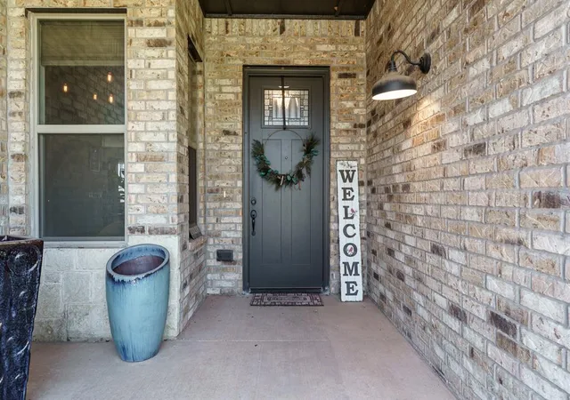 3rd image of 812 Fox Hollow St, Norman, OK 73069 | MLS# 1234553