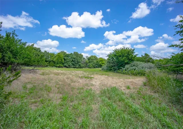 4th image of 1000 Brook Forest Rd, Edmond, OK 73034 | MLS# 1234581
