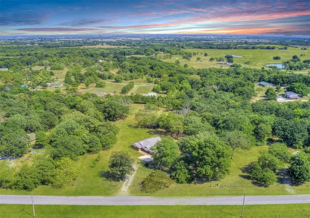 Homes for sale in Earlsboro, OK | 18835 Ferdondo Dr, Earlsboro, OK 74840 | MLS# 1234592