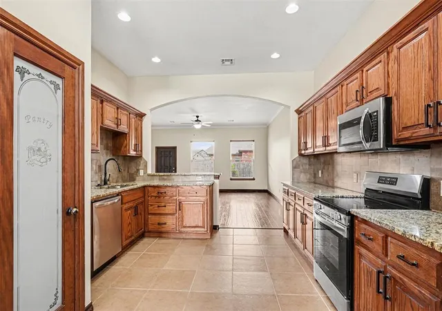 Photo 4 of Single family home for sale at 6301 Bentley Dr, Oklahoma City, OK 73169 | MLS# 1234593 | Listing updated on 2026-09-09