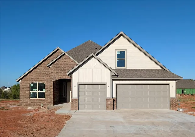 Photo 1 of Single family home for sale at 704 Siena Springs Dr, Norman, OK 73071 | MLS# 1234598 | Listing updated on 2026-10-12