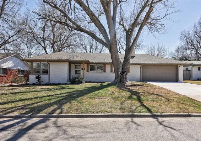 Photo 1 of Single family home for sale at 2604 Kings Way, Oklahoma City, OK 73120 | MLS# 1234601 | Listing updated on 2026-09-01