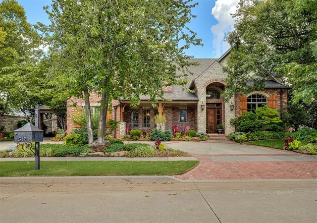 1st image of 517 Flint Ridge Dr, Norman, OK 73072 | MLS# 1234645