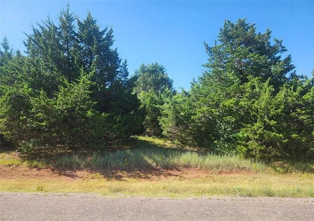 Photo 3 of Land for sale at Ne 33 Street, Oklahoma City, OK 73121 | MLS# 1234646 | Listing updated on 2026-06-18