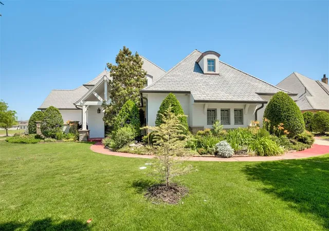 Photo 3 of Single family home for sale at 4431 Berry Farm Rd, Norman, OK 73072 | MLS# 1234647 | Listing updated on 2026-10-20