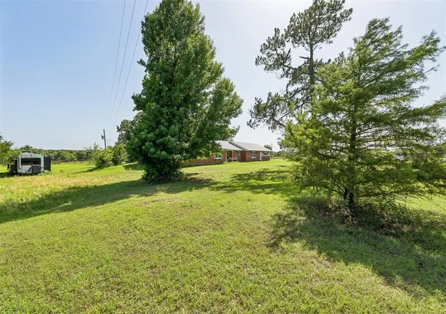 Homes for sale in Mc Loud, OK | 21220 Se 89Th St, Mc Loud, OK 74851 | MLS# 1234656
