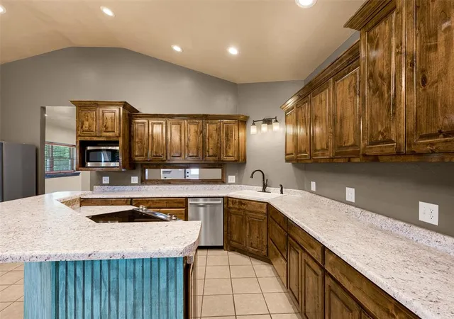 Photo 2 of Single family home for sale at 16156 County Rd 1250, Binger, OK 73009 | MLS# 1234657 | Listing updated on 2026-08-21
