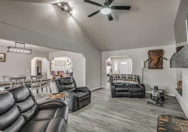 Homes for sale in Mc Loud, OK | 10828 Eastway St, Mc Loud, OK 74851 | MLS# 1234669