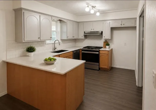 Photo 2 of Single family home for sale at 204 E Bass Ave, Yukon, OK 73099 | MLS# 1234676 | Listing updated on 2026-09-15