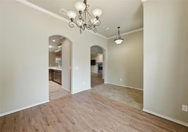 Photo 4 of Sale Pending at 10337 Hawthorn Dr, Oklahoma City, OK 73120 | MLS# 1234706 | Listing updated on 2026-08-21
