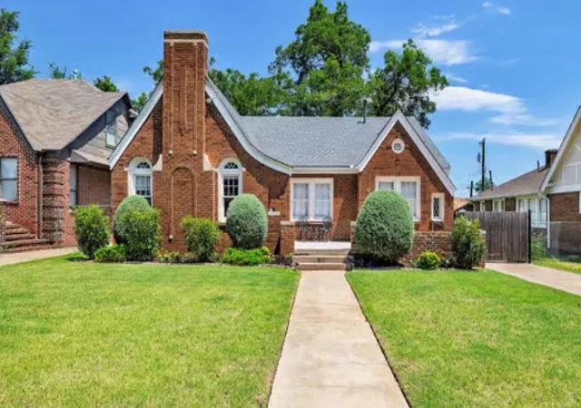 Single family home for sale at 917 NE 18th Street, Oklahoma City, OK 73105 | MLS# 1234730