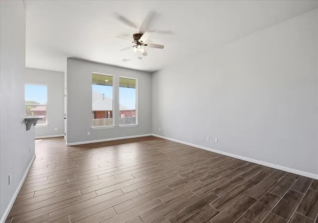 Photo 4 of Single family home for sale at 704 N Cottontail Way, Mustang, OK 73064 | MLS# 1234732 | Listing updated on 2026-10-05