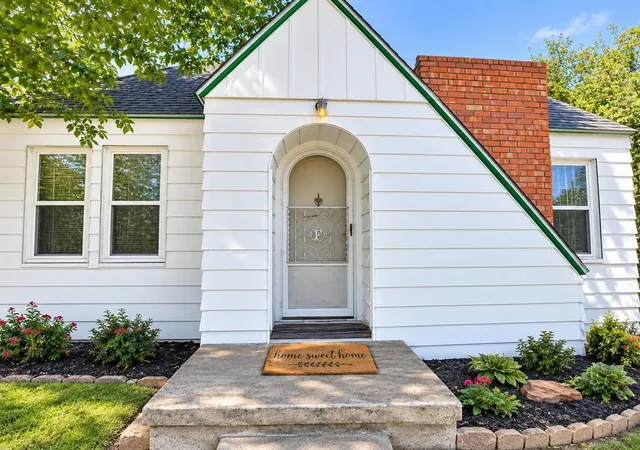 Photo 1 of Single family home for sale at 605 S Sooner Rd, Oklahoma City, OK 73110 | MLS# 1234740 | Listing updated on 2026-10-29