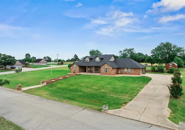 Photo 3 of Single family home for sale at 10700 Crystal Crk Dr, Mustang, OK 73064 | MLS# 1234742 | Listing updated on 2026-08-26