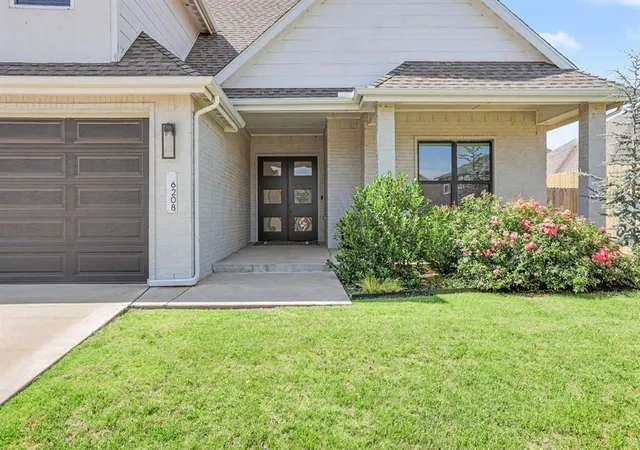 Photo 3 of Single family home for sale at 6208 Nw 154th Terrace, Edmond, OK 73013 | MLS# 1234746 | Listing updated on 2026-07-18