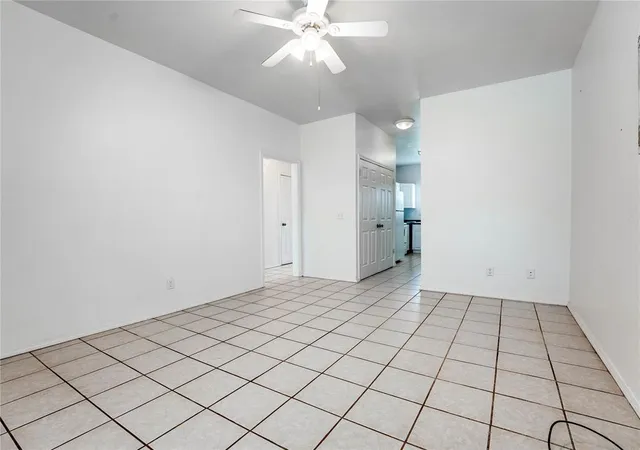 4th image of 1021 Shady Creek Cir, Guthrie, OK 73044 | MLS# 1234757