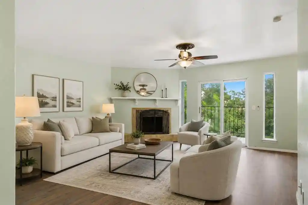 Listing Photo 1 - Condo for sale in 6728 N Meridian Ave located at 6728 N Meridian Ave, Oklahoma, OK 73116 - Unit 6728 N Meridian Ave