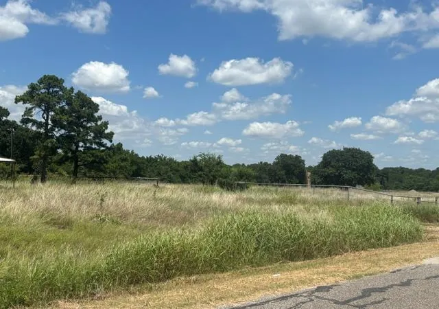Homes for sale in Lindsay, OK | 18476 N County Road 3015 Road, Lindsay, OK 73052 | MLS# 1234773