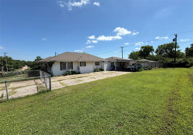 Homes for sale in Seminole, OK | 914 Jefferson St, Seminole, OK 74868 | MLS# 1234781