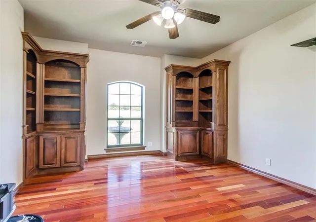 Photo 3 of Single family home for sale at 5101 Rustic Acres Trl, Noble, OK 73068 | MLS# 1234788 | Listing updated on 2026-10-02