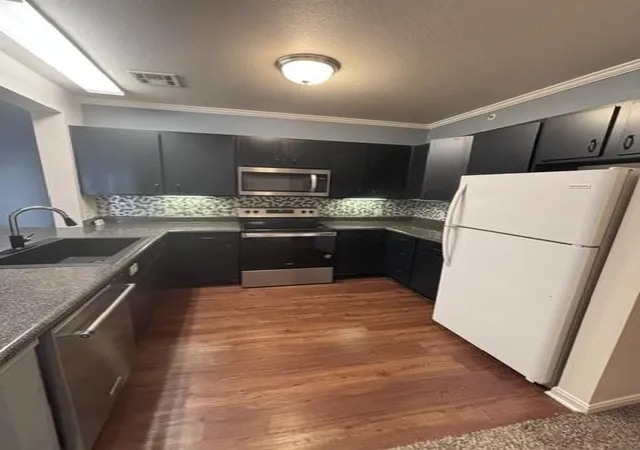 Photo 4 of Condo for sale at 2200 Classen Blvd #13-122, Norman, OK 73071 | MLS# 1234795 | Listing updated on 2026-09-28