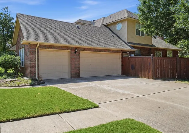5th image of 4328 Harrogate Dr, Norman, OK 73072 | MLS# 1234800