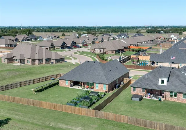 26th image of 208 Braxton Wy, Yukon, OK 73099 | MLS# 1234870