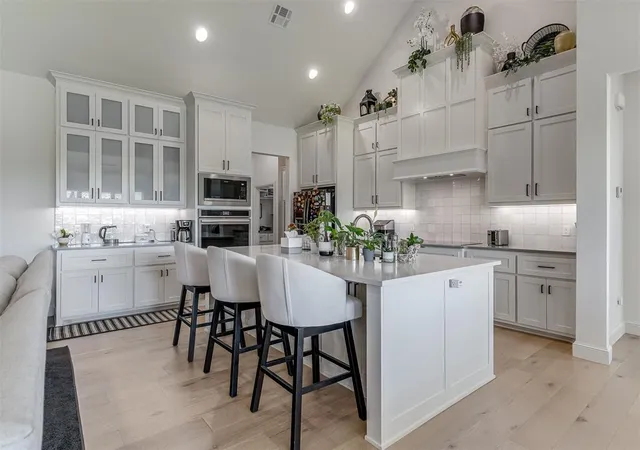 5th image of 208 Braxton Wy, Yukon, OK 73099 | MLS# 1234870