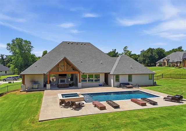 Homes for sale in Choctaw, OK | 14259 Macklay Ct, Choctaw, OK 73020 | MLS# 1234885
