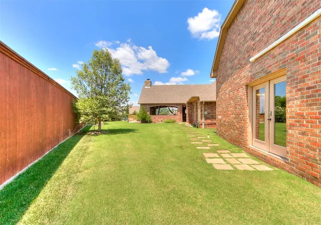 47th image of 14401 Yorkshire Ln, Oklahoma City, OK 73142 | MLS# 1234904