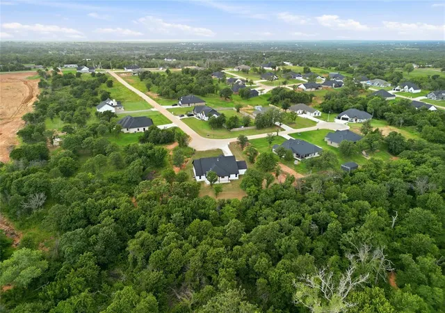 17th image of 10972 Sandstone Ridge Wy, Guthrie, OK 73044 | MLS# 1234910