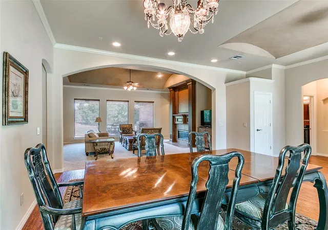 Photo 4 of Sale Pending at 3000 Meriweather Rd, Edmond, OK 73003 | MLS# 1234917 | Listing updated on 2026-09-01