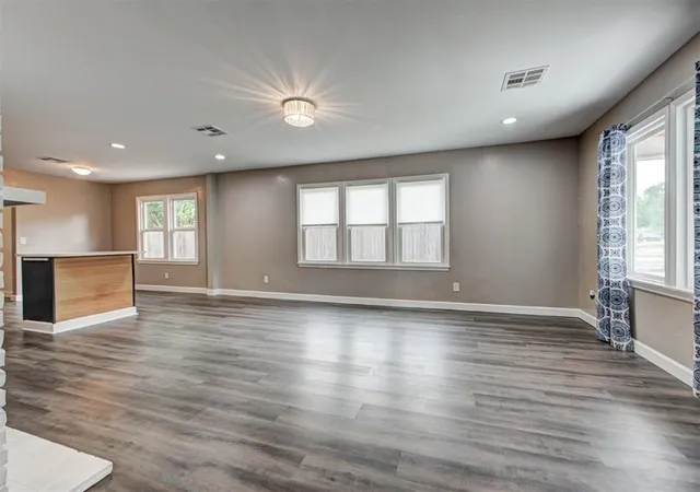 Photo 4 of Single family home for sale at 2319 NW 18th Street, Oklahoma City, OK 73107 | MLS# 1234918 | Listing updated on 2026-06-27