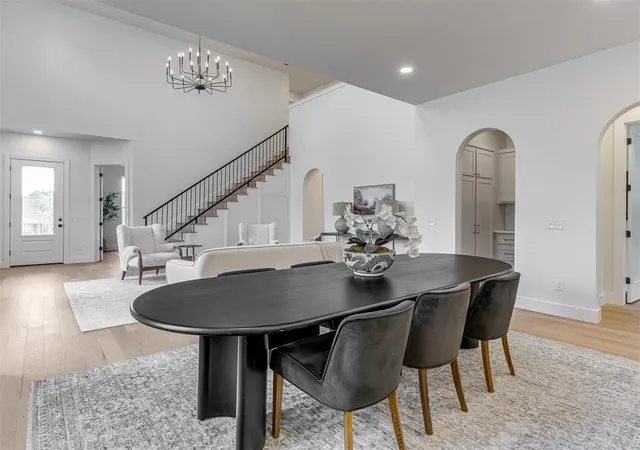 Photo 4 of Single family home for sale at 1804 NW 40th Street, Oklahoma City, OK 73118 | MLS# 1234923 | Listing updated on 2026-10-04