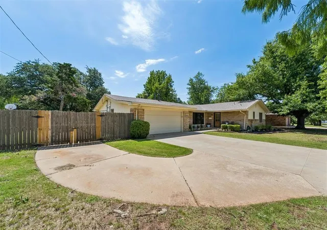 Homes for sale in Oklahoma City, OK | 10724 Major Ave, Oklahoma City, OK 73120 | MLS# 1234949