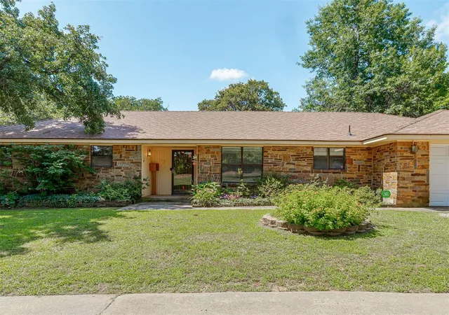Homes for sale in Choctaw, OK | 14380 Se 15Th St, Choctaw, OK 73020 | MLS# 1234950