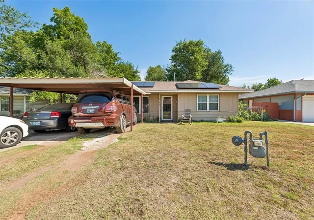 Homes for sale in Warr Acres, OK | 5413 Nw 45th St, Warr Acres, OK 73122 | MLS# 1234953