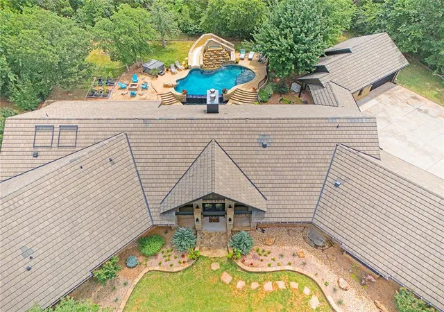 3rd image of 1051 Rockland Rdg, Norman, OK 73026 | MLS# 1234960