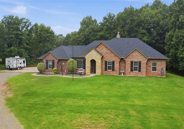 Photo 1 of Single family home for sale at 20301 Bow Xing, Newalla, OK 74857 | MLS# 1234961 | Listing updated on 2026-08-14