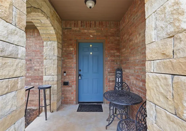 Photo 4 of Single family home for sale at 20301 Bow Xing, Newalla, OK 74857 | MLS# 1234961 | Listing updated on 2026-08-14