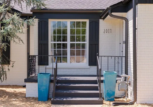 Photo 4 of Single Family Residence at 2017 Huntington Ave, Nichols Hills, OK 73116 | MLS# 1234963 | | Sold on 2026-07-13