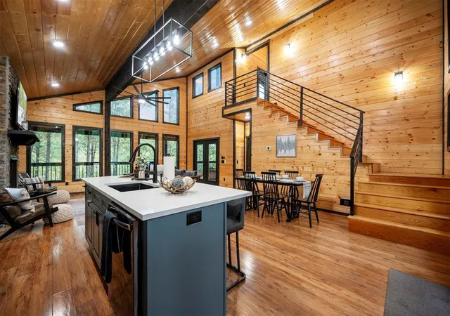 5th image of 900 Timberline Trl, Broken Bow, OK 74728 | MLS# 1234982