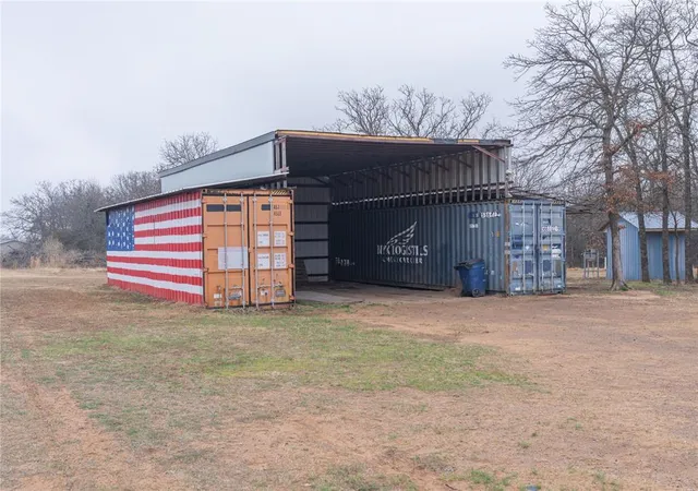 38th image of 9268 S Ridge Dr, Luther, OK 73054 | MLS# 1234986