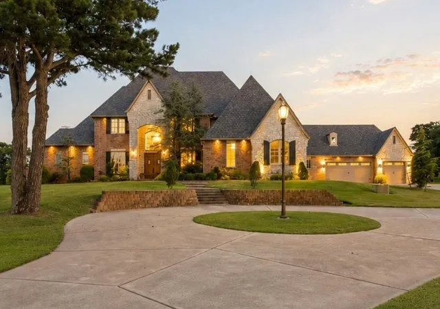 1st image of 12940 E Reno Rd, Choctaw, OK 73020 | MLS# 1235004